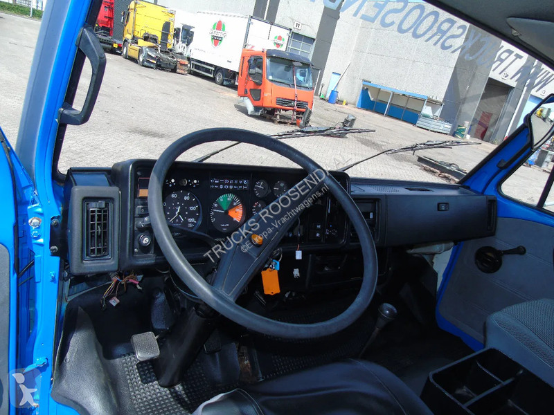 Kamion MAN 150 + 2-3 HORSES + MANUAL