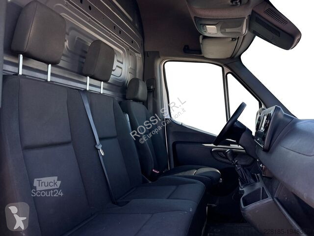 Véhicule utilitaire Mercedes SPRINTER FURGONI -...