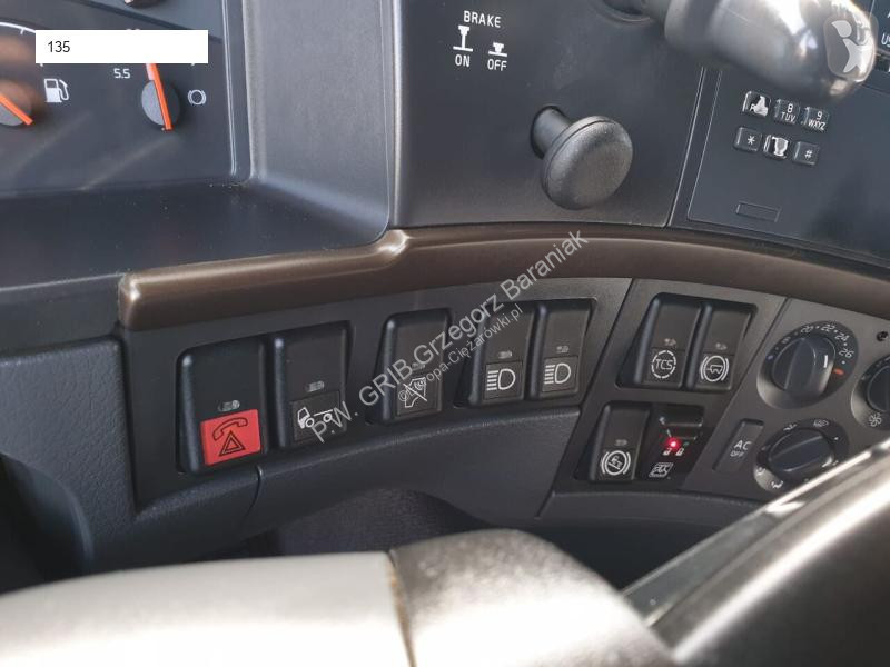 Camion Volvo 16 51S