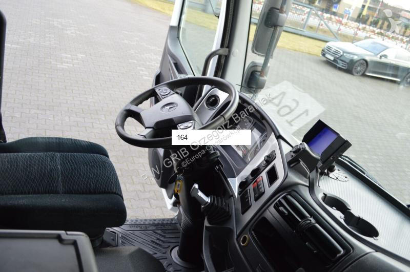 Camion Mercedes 1230