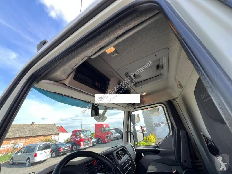 Camion DAF LF 210 12.210 CONTAINER+LIFT kg 1.HAND