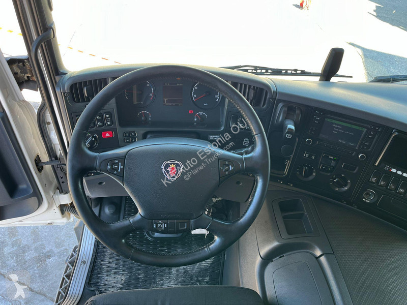 Lastbil Scania P 360 6x2*4 BOX =9725 mm