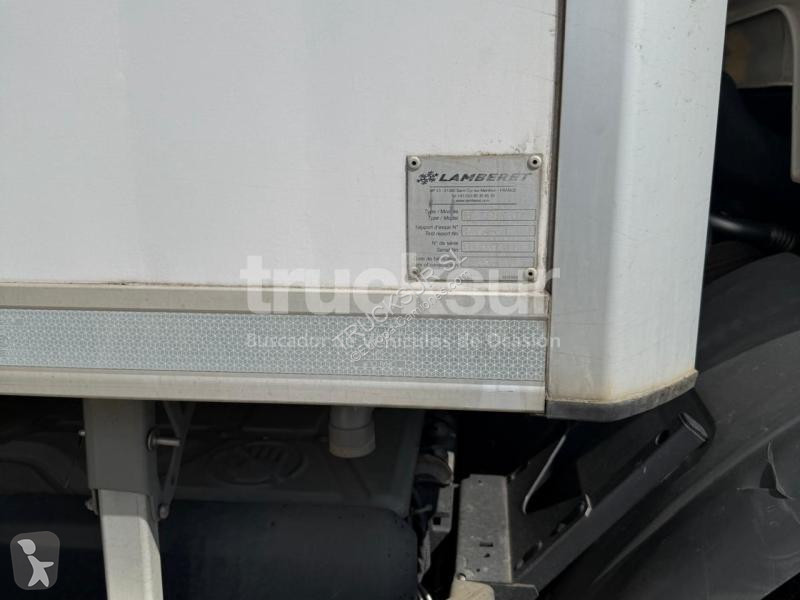 Kamion Renault ejes 6x2*4 D320.26