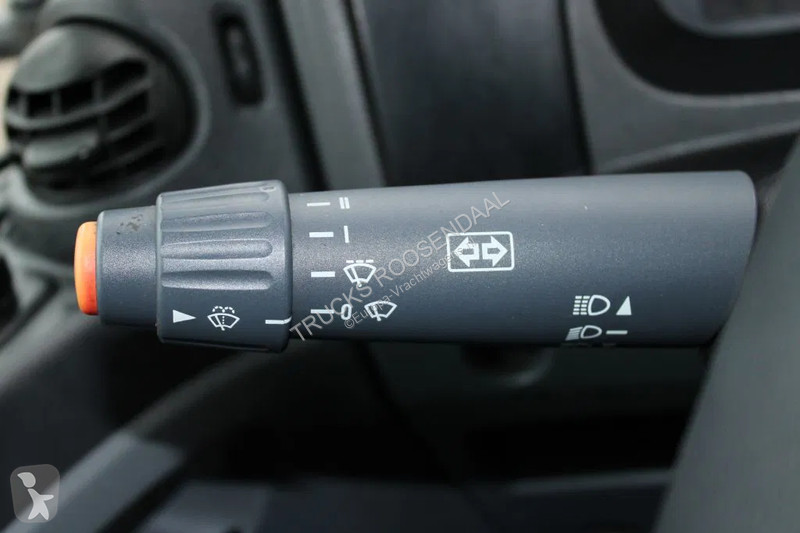 Kamion Mercedes 1018 + LIFT