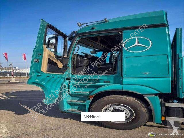 Vrachtwagen Mercedes PK 16001 HDS