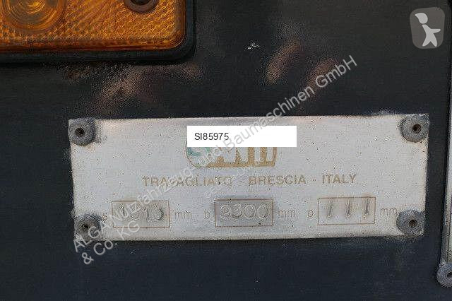 Lastbil Menci SA 105/Lebensmittel Tank 32...