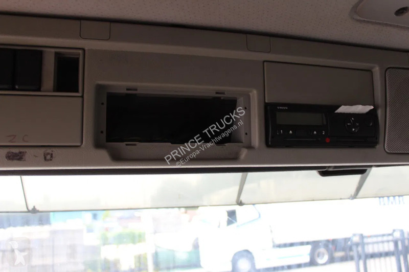 Kamion Volvo 330 * EURO5 * CARRIER SUPRA SILENT...