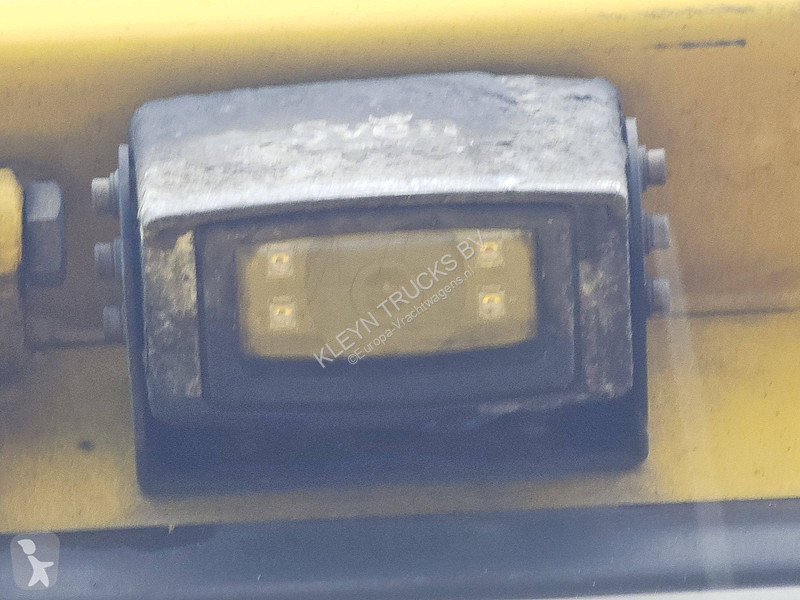 Camion Iveco AD190S33 2T TAILLIFT AIRCO