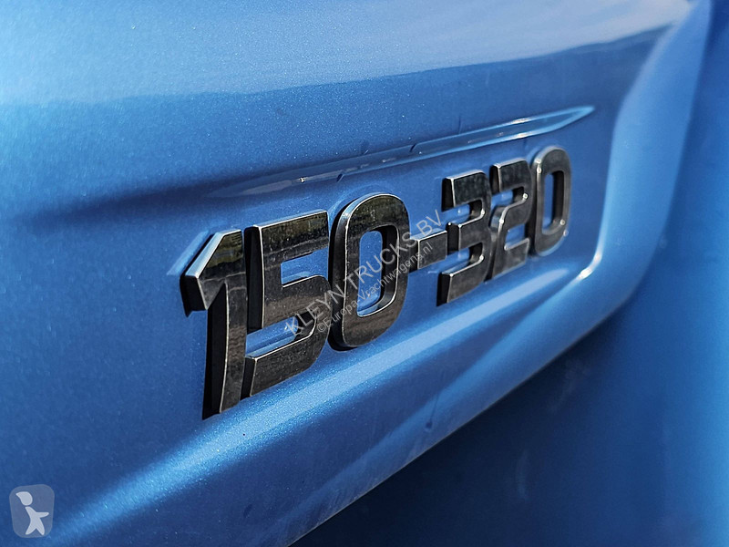 Camion Iveco 150E30 EUROCARGO Sleepcab,Edscha