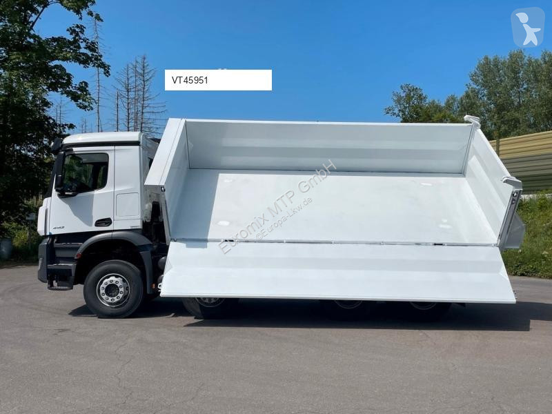 Kamion Mercedes 4145 Euromix EMT
