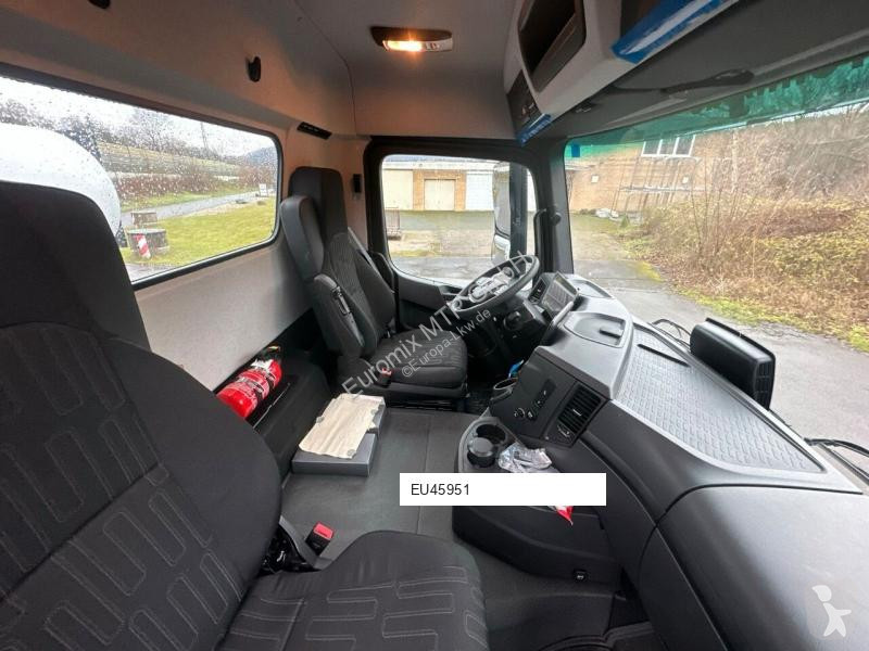 Kamion Mercedes AROCS 5 4242