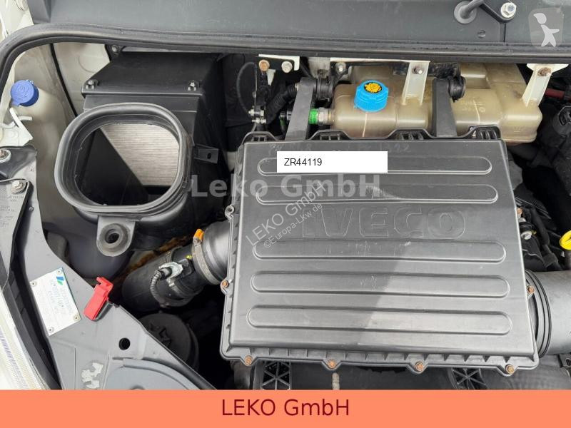 Kamion Iveco 35S13 Mit Carrier Xr 600 Mt