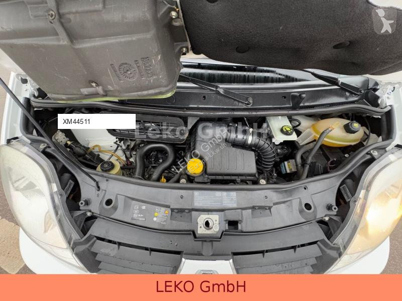 Lastbil Fiat Trafic Mit Carrier Xarios 600