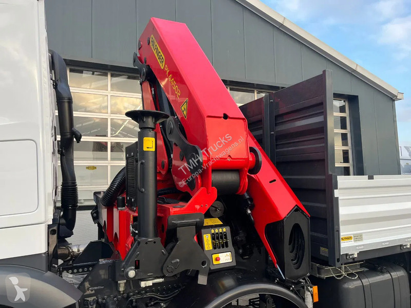 Kamion Mercedes 4140 K 8x4 Crane Truck