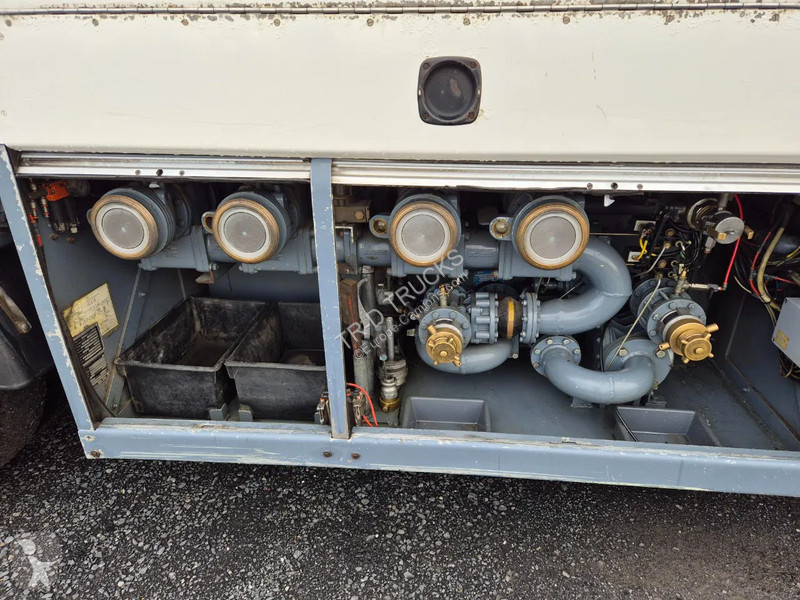 Camion Scania P270 FUEL / CARBURANT 00L - 4 COMP