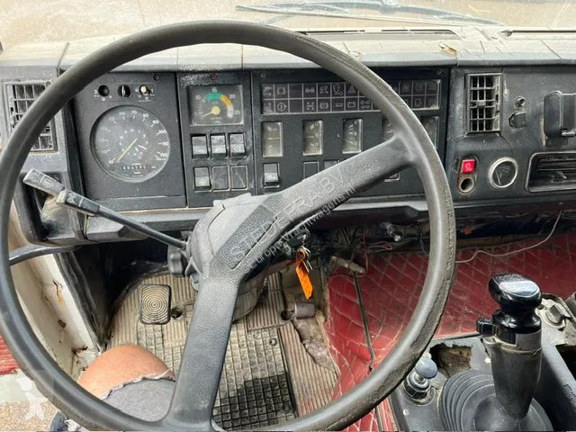 Camion Iveco 190-38 , 6x2 , V8 Watercooling , 3...