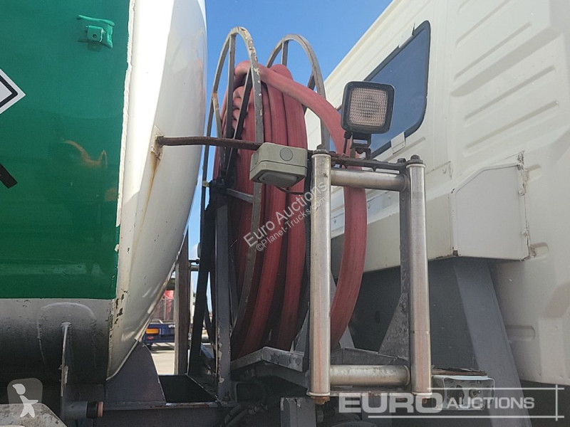 Camion Volvo FM300