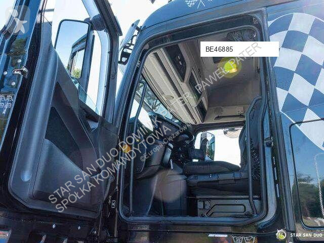 Kamion Mercedes AROCS 3251 8x4 HMF 8520 Fly Jib...