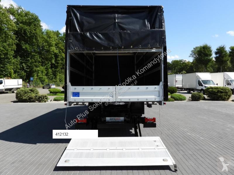 Véhicule utilitaire Iveco DAILY 70C18 PLANDEKA...