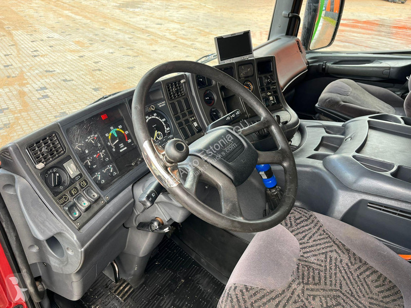 Kamion Scania P  4x2 TANK 9000 I + 1200 l /...