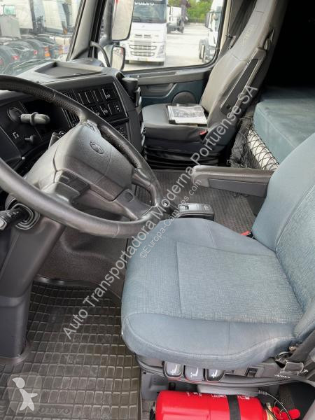 Kamion Volvo 420