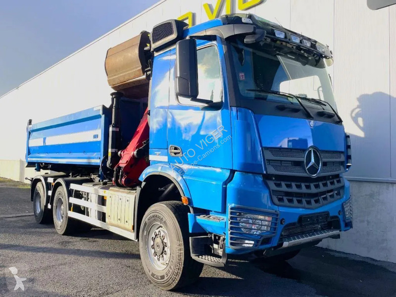 Camion Mercedes 3342 *6x6*meegestuurd...