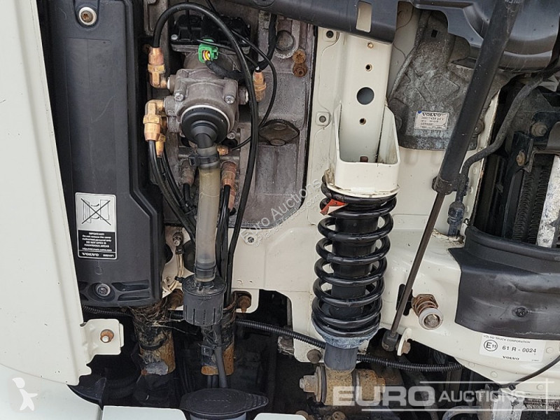 Camion Volvo FM340