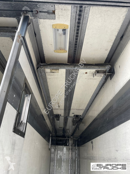 Camion Mercedes 1824 Steel/Air - NL Truck -...