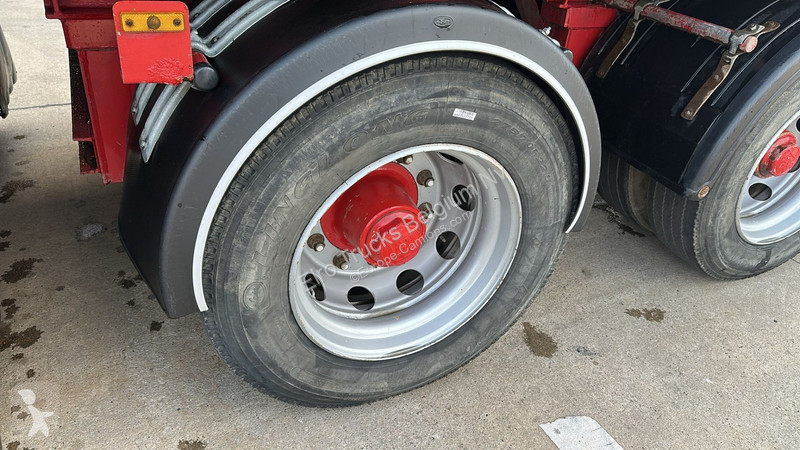 Ensemble routier DAF (17500L / IPSAM VACUUM +...