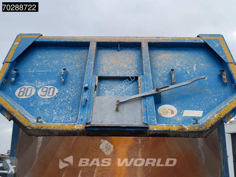 Kamion Mercedes 3243 8X4 19m3 Benne Tipper...