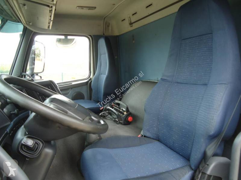 Camião Volvo