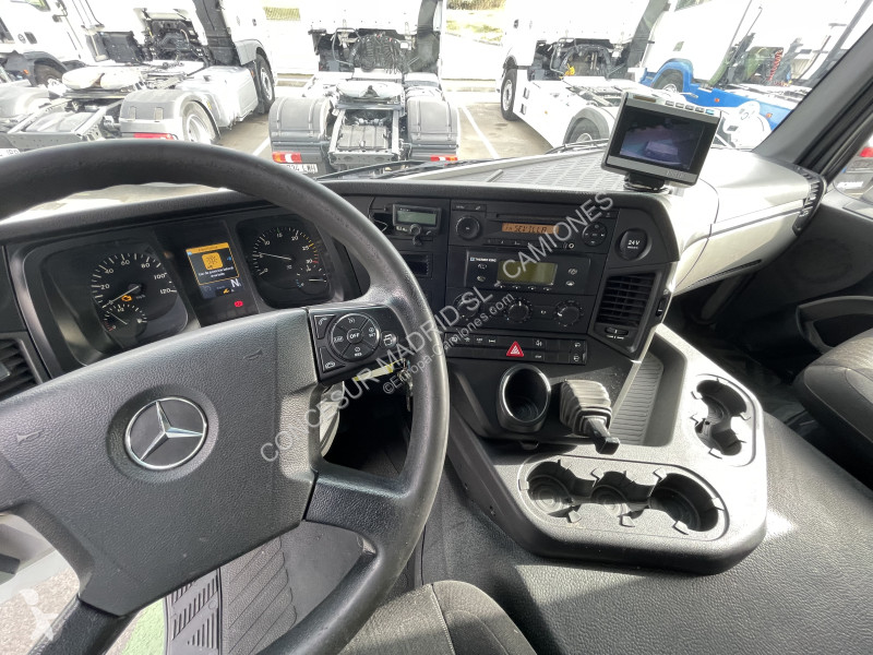 Vrachtwagen Mercedes  1830L