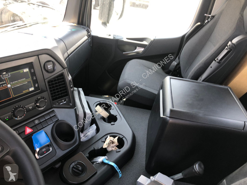 Camión Mercedes  3740B