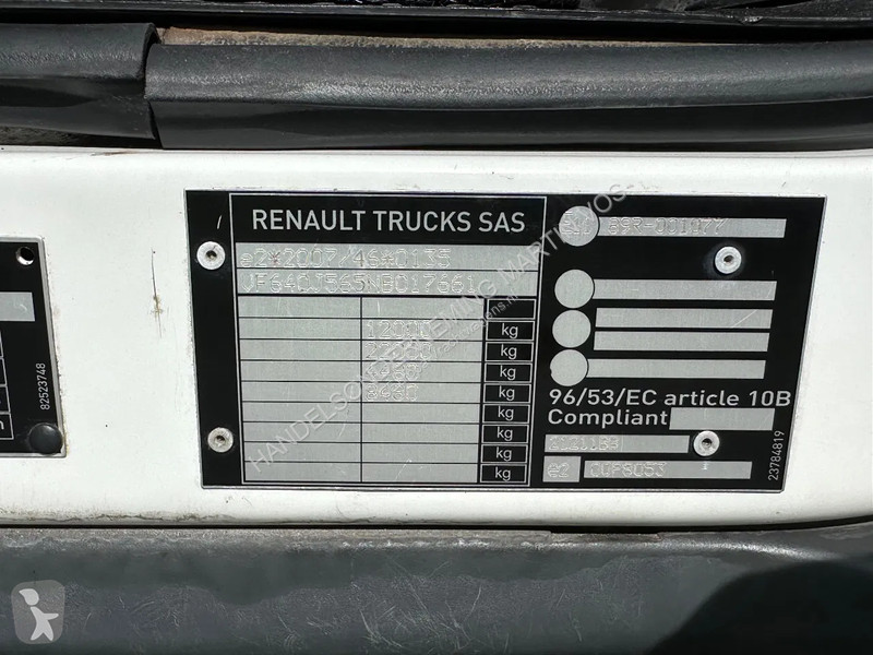 Kamion Renault D240.12. EURO6. 11-2021.