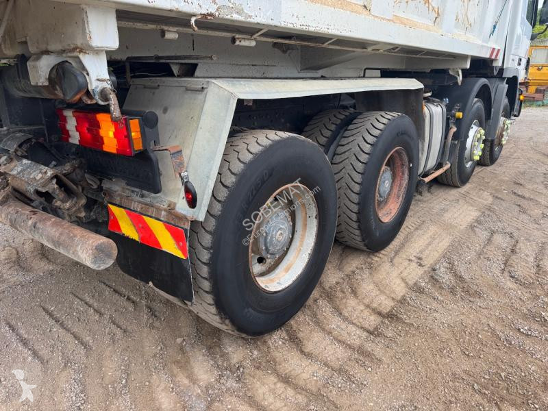 Camion Mercedes 3241