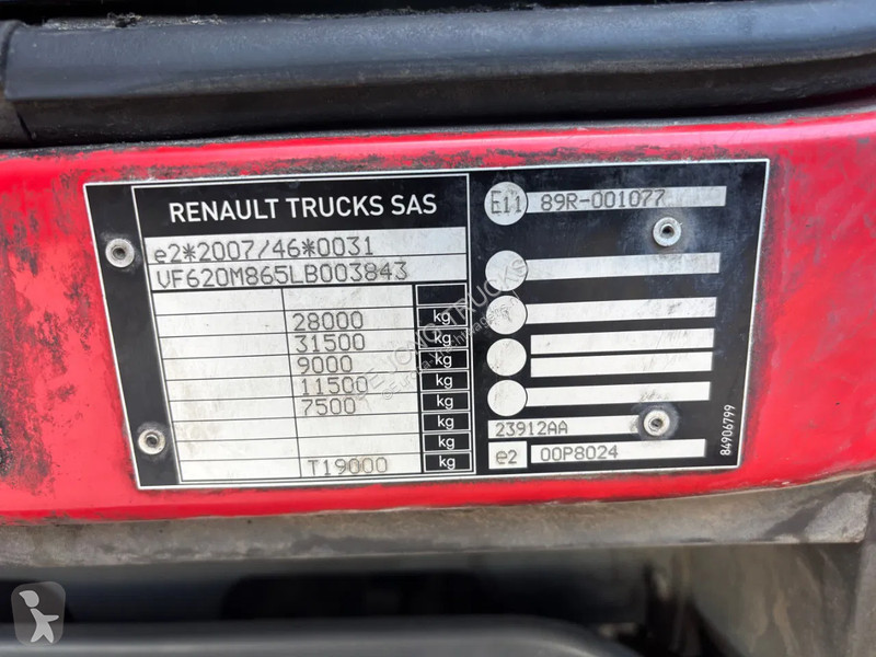 Kamion Renault D WIDE 320 6x2/4 / Closed box /...