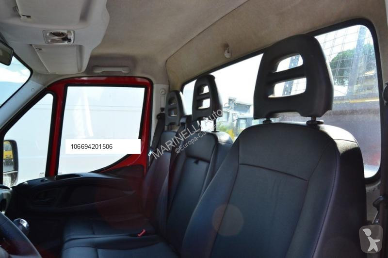 Véhicule utilitaire Iveco 35C13 2.3 CASSONE...