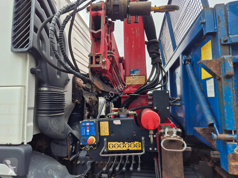Camion Volvo FM 9.300 TIPPER - HMF 1060K3 CRANE