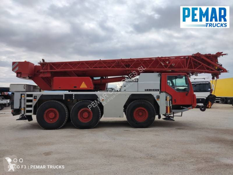 Grua Liebherr 1045-1