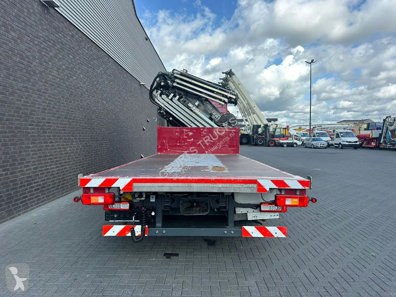 Lastbil Volvo 500 8X2F R BAKWAGEN MET FASSI...