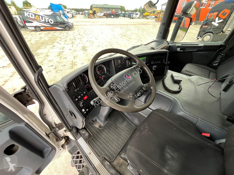 Lastbil Scania P 410 8x4 IEBHERR 9 m3 +...