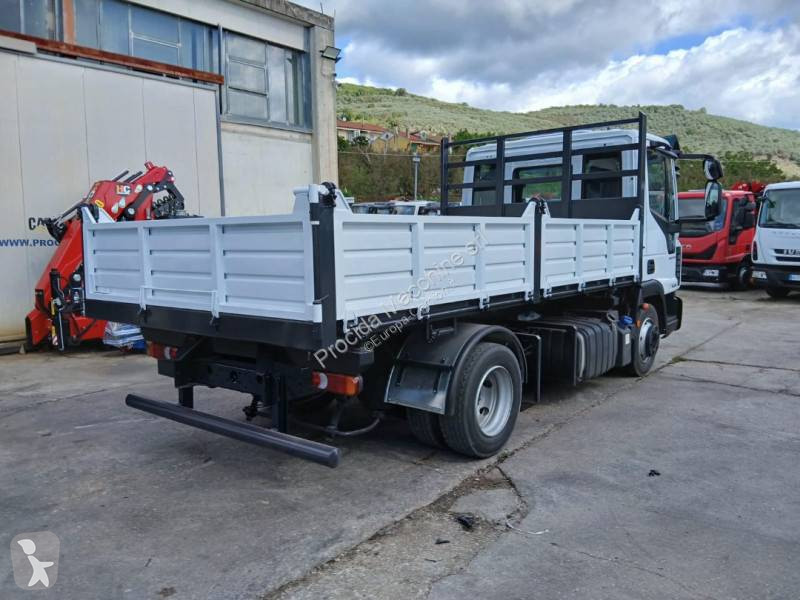شاحنة Iveco