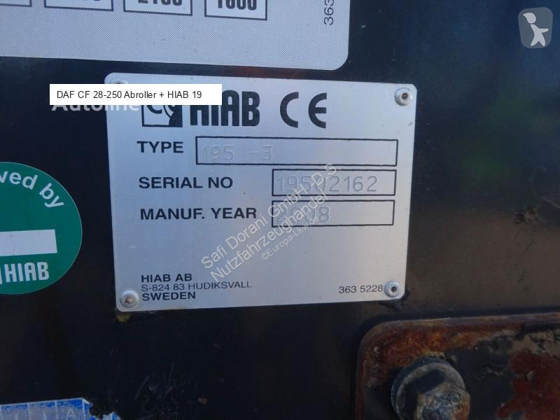 شاحنة DAF 28-250 CF Abroller + HIA B195-3 Kran