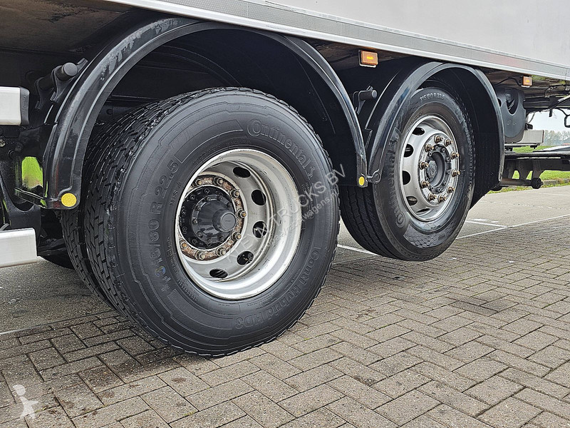 شاحنة Scania P320 6X2*4 AMBERET IFT