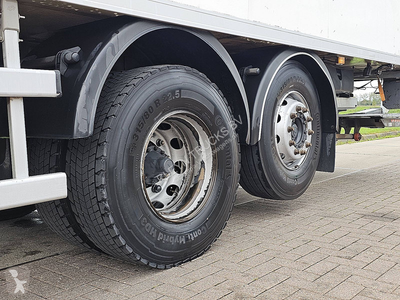 شاحنة Scania P320 6X2*4 AMBERET IFT