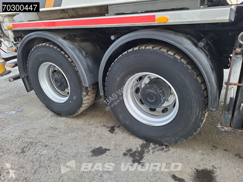 Betonárske zariadenie MAN 41.460 8X4 CIFA...