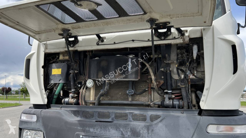 شاحنة Astra HD8E 44.38 4x4