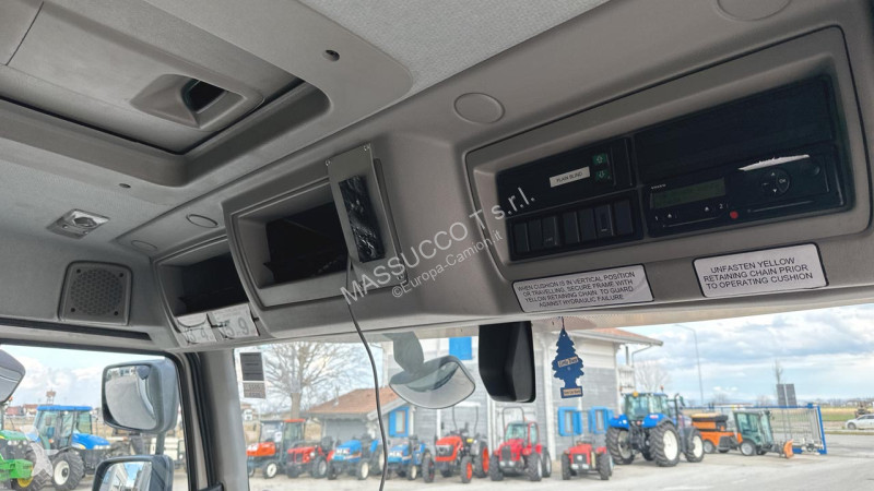 شاحنة Volvo FE 250 4X2