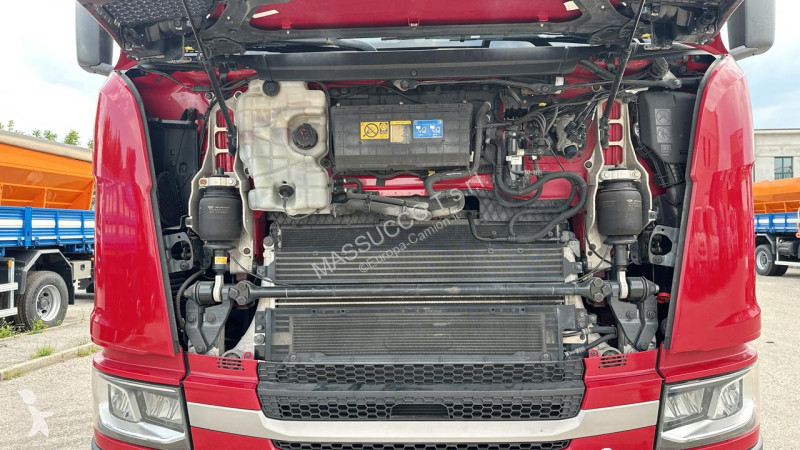 شاحنة Scania R650 8x4
