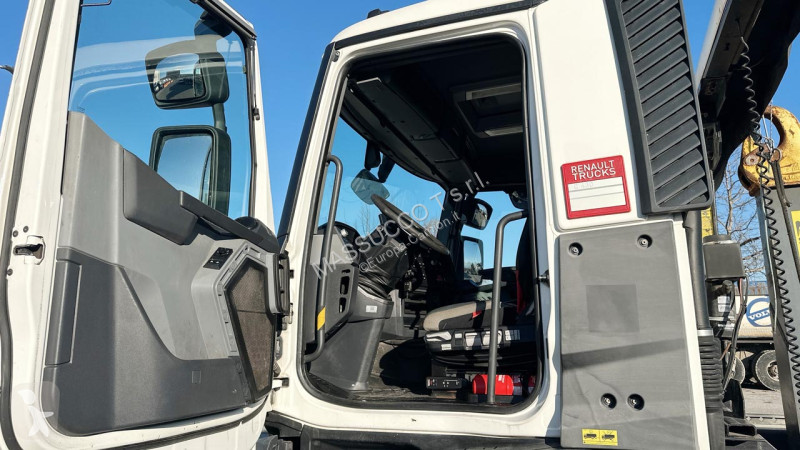 شاحنة Renault C430 6X2